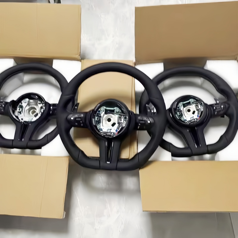 Interior Design Application - Volante in Pelle per Auto BMW